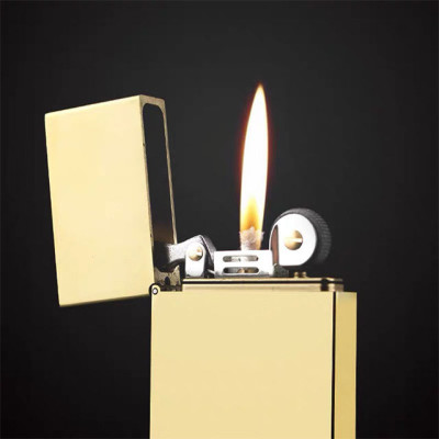 Vỏ Hột Quẹt Bật Lửa Xăng Đá Calories Y158 đẹp độc lạ - dùng xăng bấc đá cao cấp ( giao màu ngẫu nhiên )