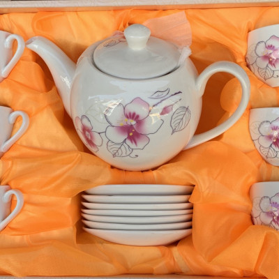 Bộ ấm chén pha trà  sứ hoa hồng ( Giao ngẫu nhiên )  ANTH670