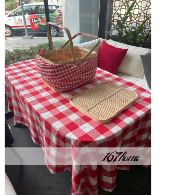 Khăn Trải Bàn In Hoa Văn Sọc Caro  180cm  x 140cm – Trang Trí Không Gian Bếp Thanh Lịch & Hiện Đại