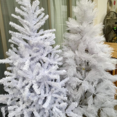 Cây thông noel màu trắng cao 210cm - Đế sắt tán dày và đẹp, cây thông chắc chắn và dể tháo lắp