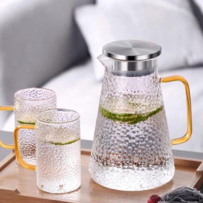 Bộ bình thủy tinh quai tròn kèm 2 cốc sần 300ml (không có giá và khay)