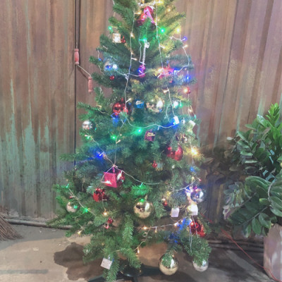 Cây thông noel màu xanh cao 180cm - Tán dày và đẹp, cây thông chắc chắn và dể tháo lắp