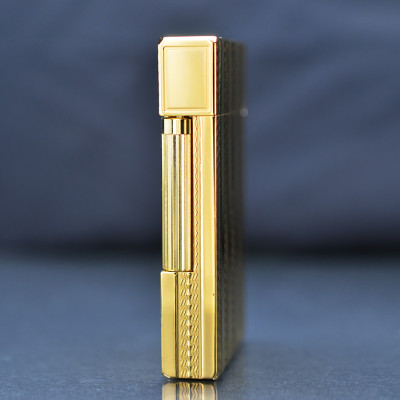 Vỏ Hột Quẹt Bật Lửa Upon Gas Đá D111T Họa Tiết Hoa Văn Đẹp Độc Lạ - Dùng Gas Đá Cao Cấp