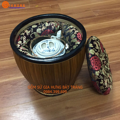 Giỏ ủ Bát Tràng hàng gấm