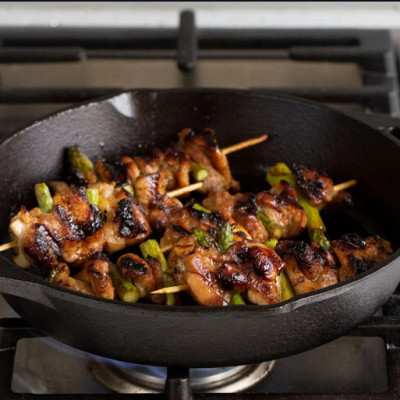 Lodge - Chảo gang nướng hai quai - 26.04cm