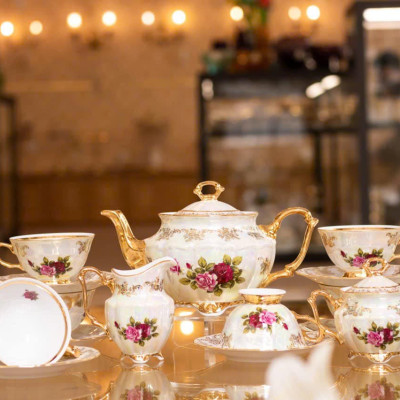 BỘ TRÀ SỨ MẠ VÀNG MEN NGỌC TRAI TIỆP KHẮC NỔI TIẾNG BH1111 (HÀNG CAO CẤP)