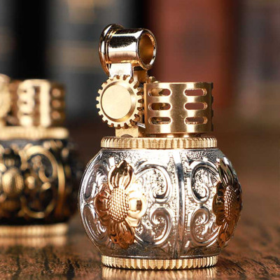 Vỏ Hột Quẹt Bật Lửa Zorro Z583 Mini Thiết Kế Độc Lạ Với Hoa Văn Cổ Nổi Nhiều Màu - Dùng Xăng Bấc Đá Cao Cấp