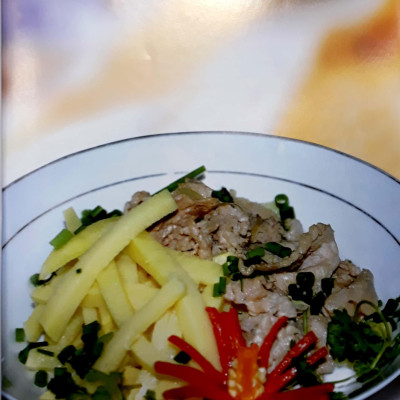 Thực Đơn Cơm Gia Đình 3 Món Miền Trung (Tái Bản)