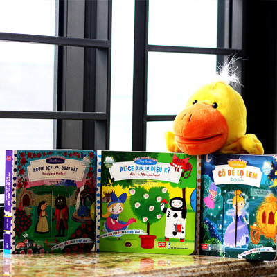 Sách Tương Tác, Chuyển Động - Bộ First Stories Cho Bé 0 - 6 Tuổi