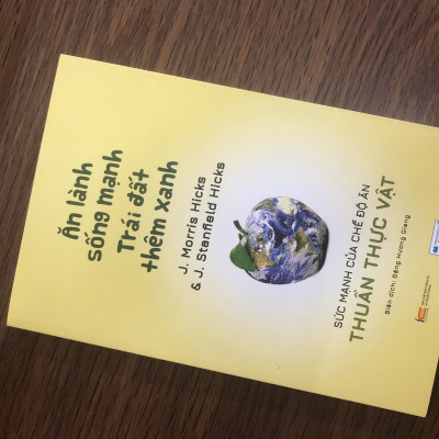 Sách mới: Ăn lành sống mạnh + Liệu trình dinh dưỡng (TB)