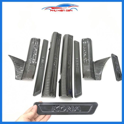 Bộ ốp bậc cửa trong ngoài nẹp bước chân Kona vân Titan chống trầy trang trí xe