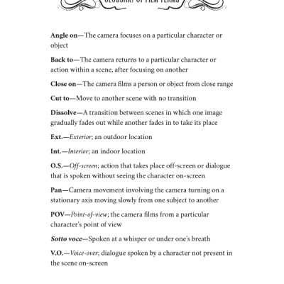 Fantastic Beasts: The Crimes of Grindelwald - The Original Screenplay (Hardback) -Tội ác của Grindelwald - Kịch bản gốc