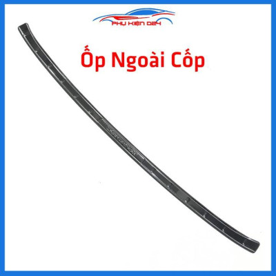 Ốp chống trầy cốp Santafe 2019-2020-2021-2022 thép không gỉ vân titan bảo vệ xe chống va đập