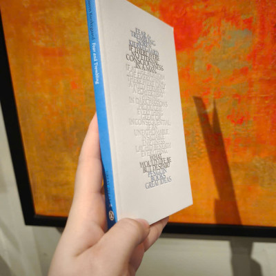 Sách - Fear and Trembling (Penguin Great Ideas) by Søren Kierkegaard - Sách triết học tiếng Anh