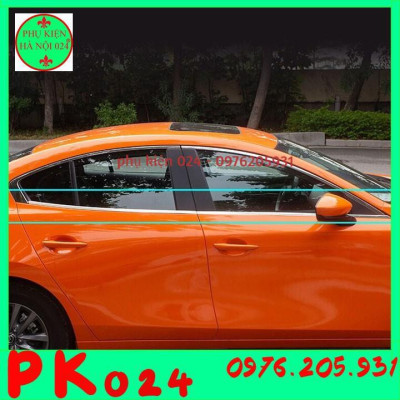 Bộ Nẹp Viền Chân Kính Inox Dành Cho Xe Ô Tô - Mazda 3 2020