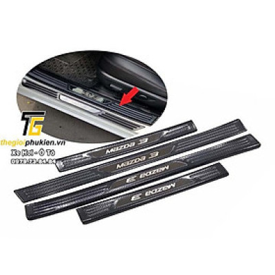 Combo ỐP BẬC CỐP VÀ BẬC CỬA xe Mazda 3 2020 vân Carbon