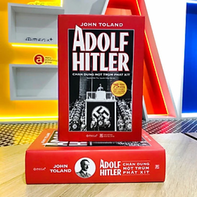 Adolf Hitler – Chân Dung Một Trùm Phát Xít (Tái Bản) (Tặng Notebook tự thiết kế)