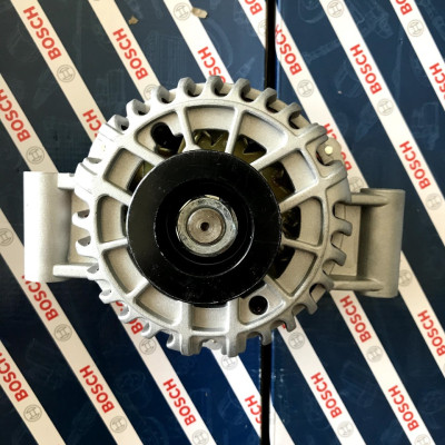 Máy Phát Bosch Alternator 12V 95A Ford Transit 2.4 (2003-2007)