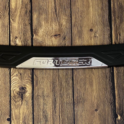 Nẹp Chống Trầy Cốp Sau Bằng Nhựa ABS Dành Cho Xe Toyota Fortuner Đời 2017-2019