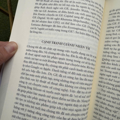 DÁM LÀM: Những Bài Học Về Lãnh Đạo Của Tôi Tại GE – Jeff Immelt – Nguyễn Thị Kim Ngọc dịch – NXB Trẻ