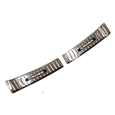 Bộ ốp chống trầy bậc cốp Toyota Corolla Cross 2020 – Mẫu INOX