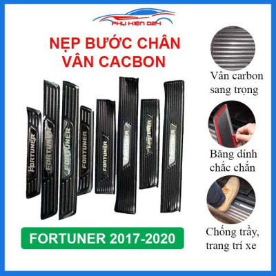Bộ nẹp bước chân trong ngoài vân Cacbon xe Fortuner 2017-2018-2019-2020 chống trầy làm đẹp ô tô