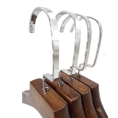 Móc Treo Gỗ Nâu Có Vai Đệm Cao Cấp 38cm