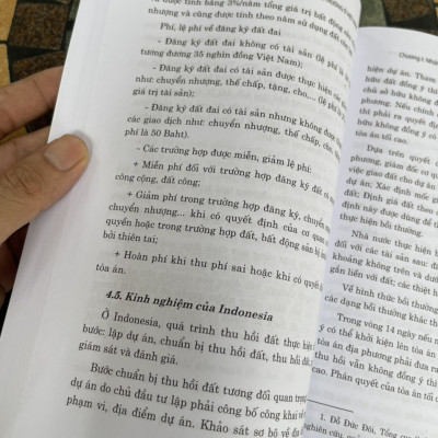 (Sách chuyên khảo) QUẢN LÝ NHÀ NƯỚC VỀ KINH TẾ ĐẤT THEO CƠ CHẾ THỊ TRƯỜNG – Hoàng Văn Cường -NXB CT Quốc Gia Sự Thật