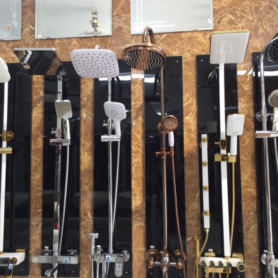 SEN CÂY ĐỒNG ĐIỀU CHỈNH NHIỆT ĐỘ KIỂU THÂN VUÔNG GB 7535, bóng đẹp, sang trọng hiện đại