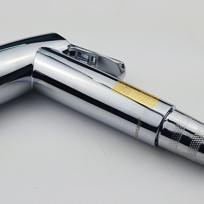 Bộ xịt vệ sinh 2 chế độ chảy, khóa thông minh Eurolife EL-X12-T ( Trắng)