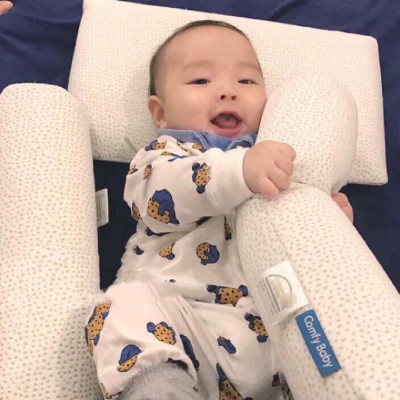 Gối chặn cho bé vải sợi tre bamboo kháng khuẩn cho bé Comfybaby CFN02