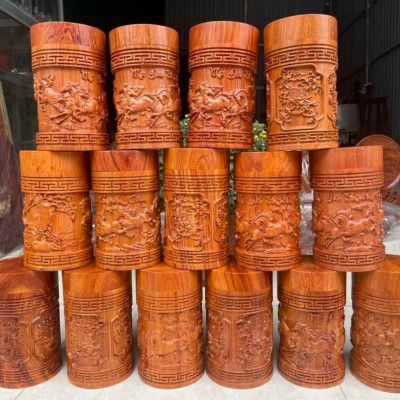 Hộp đựng chè trà trạm khắc nhiều hoa văn khắc nhau bằng gỗ hương đá kt cao 20×11,5cm