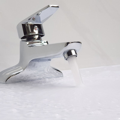 Vòi Lavabo nóng lạnh 2 chân Đồng mạ Chrome Eurolife EL-SUN 03 (Trắng bạc)