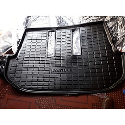 LÓT CỐP XE FORTUNER phù hợp các đời xe