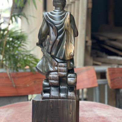 Tượng trần quốc tuấn ,trần hương đạo vương bằng gỗ mun hoa  kt cao 60cm