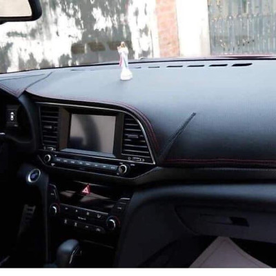 Thảm Taplo Da Vân Carbon Cao Cấp Cho Xe KIA Cerato 2016-2017