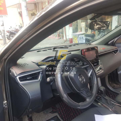 Thảm da Taplo Toyota Corolla Cross vân Carbon cao cấp