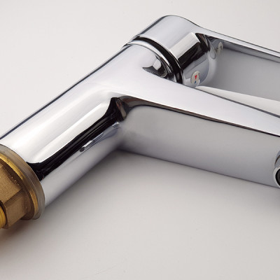 Vòi Lavabo nóng lạnh Đồng mạ Chrome Eurolife EL-AZA02 (Trắng bạc)