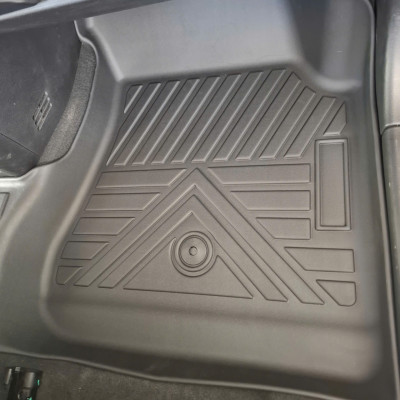 Thảm lót sàn 1 lớp sd3 Vinfast VF6 - nhãn hiệu Macsim - Giảm giá nhưng chất lượng không giảm