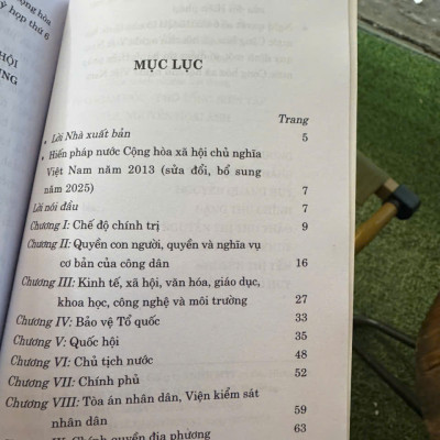 HIẾN PHÁP NƯỚC CỘNG HOÀ XÃ HỘI CHỦ NGHĨA VIỆT NAM NĂM 2013 (Sửa đổi, bổ sung năm 2025) – NXB Chính trị quốc gia sự thật