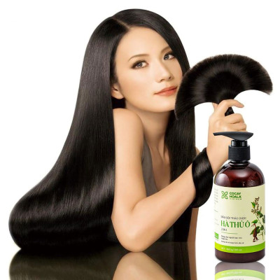 Dầu gội thảo dược HÀ THỦ Ô Chiết xuất từ 6 loại thảo dược - Cân Bằng Sắc Tố Melanin Khỏi lo bạc tóc rụng tóc Cocayhoala 300g