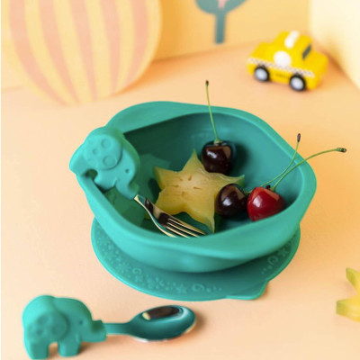 Bát ăn dặm silicon có đế hút chân không chống đổ cho bé Marcus & Marcus, từ 12 tháng