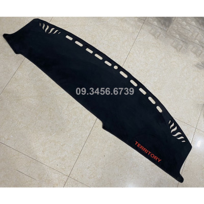 Thảm taplo nhung lông cừu xe Ford Territory 2022 2023 màu đen , hàng 3 lớp, có đế chống trượt, chống nắng nóng hiệu quả