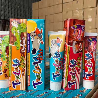 [HCM][SHIP HỎA TỐC] Kem Đánh Răng Dental Tra La La Kids Cho Trẻ Em Từ 3 Tuổi 50Ml. Sản phẩm chính ngạch Hiện đã có bán tại các nhà thuốc và siêu thị.