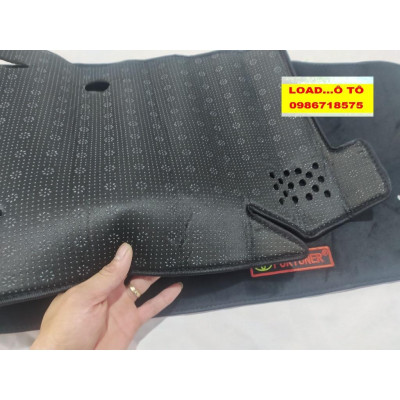 Thảm Taplo Chống Nắng Xe Toyota Fortuner 2022-2017 Da Vân Carbon, Nhung Lông Cừu Non Cao Cấp