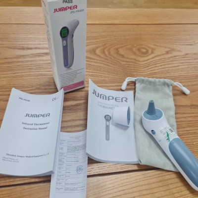 Nhiệt kế điện tử hồng ngoại đo trán và tai Jumper JPD-FR300