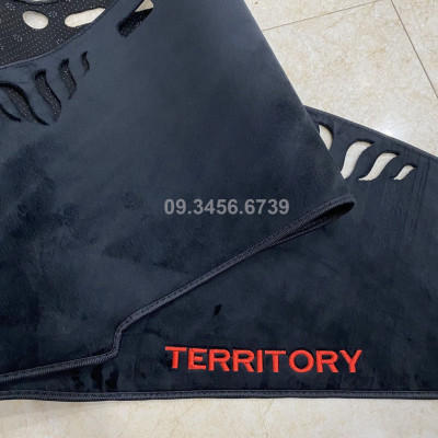 Thảm taplo nhung lông cừu xe Ford Territory 2022 2023 màu đen , hàng 3 lớp, có đế chống trượt, chống nắng nóng hiệu quả