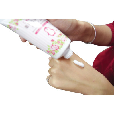 Kem Dưỡng Ẩm Toàn Thân Cho Trẻ Em Chuchu Baby Chính Hãng 50g