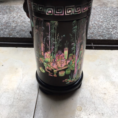 HỘP ĐỰNG TRÀ CHÈ BẰNG GỖ TRẮC ĐỎ ĐEN KẾT HỢP VỚI KHẢM ỐC ĐỎ KT 21×11.5CM