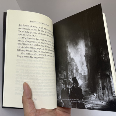 BÁC SĨ JEKYLL VÀ ÔNG HYDE - Robert Louis Balfour Stevenson - Phạm Văn dịch - Nhã Nam - NXB Hội Nhà Văn.